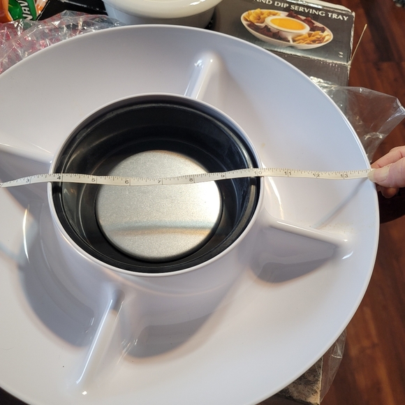 Crofton Electric Heated Chip and Dip Serving Tray in box - Picture 10 of 15